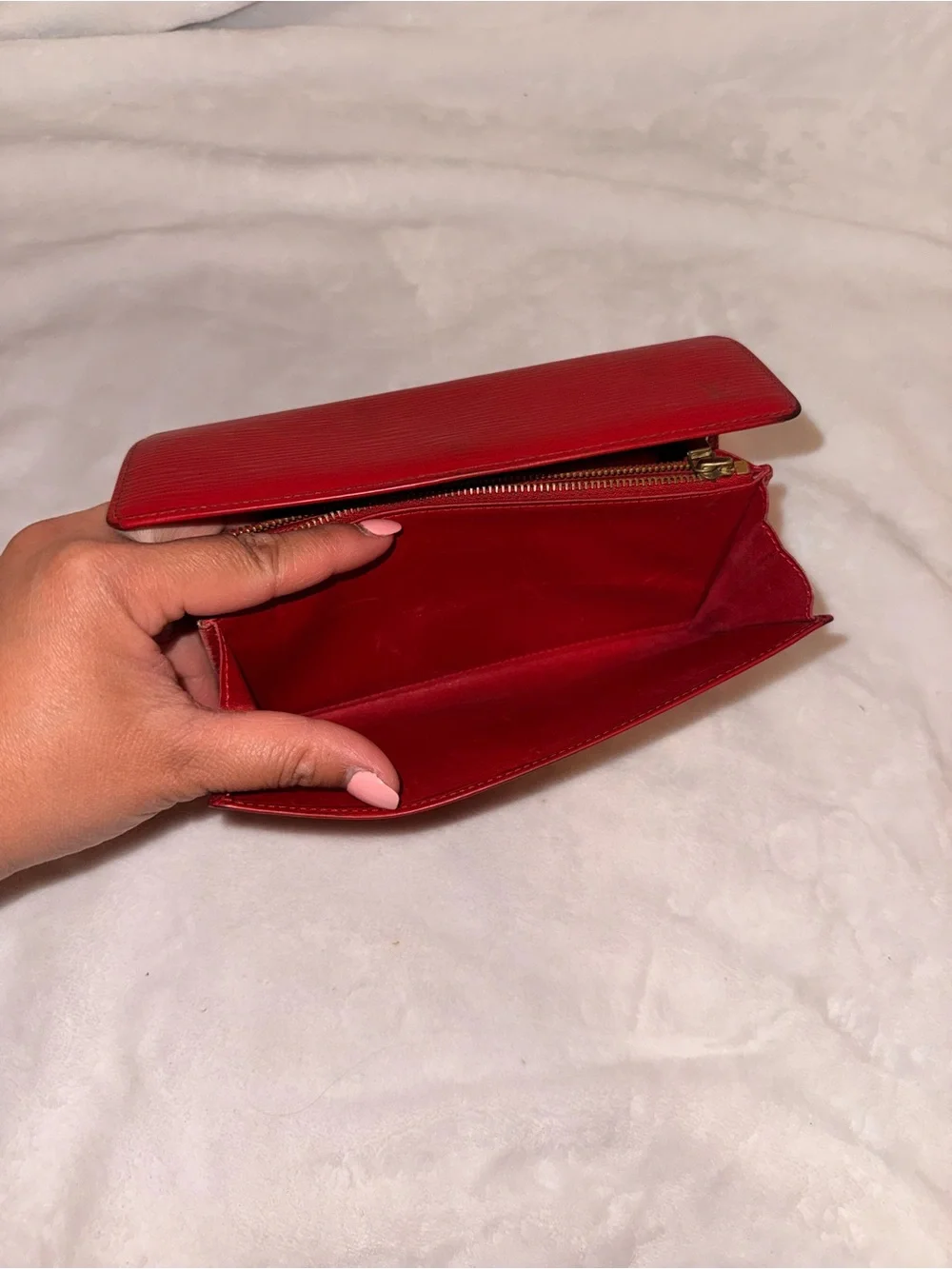 Authentic Louis Vuitton Sarah Wallet | Castillan Red Epi Leather CA1905